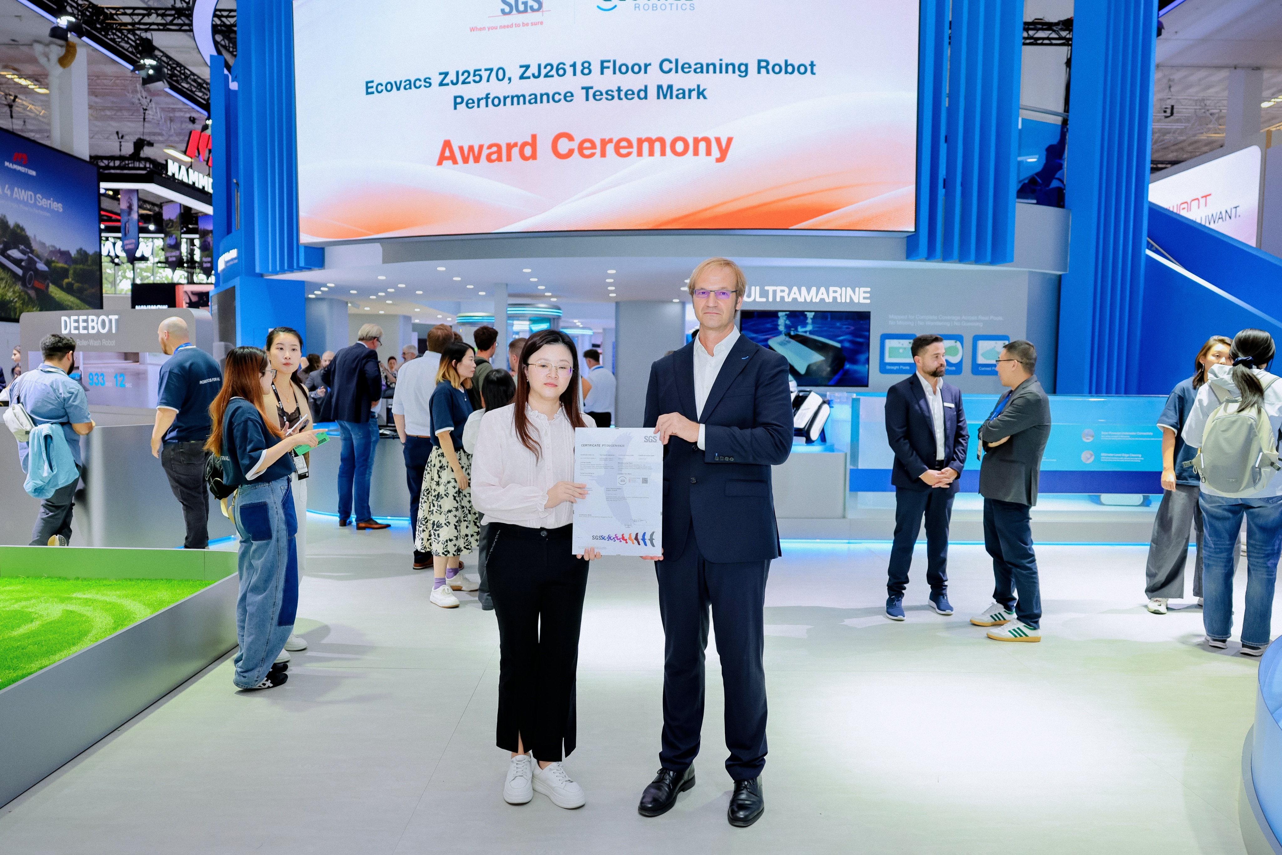 IFA 2026 | SGS向科沃斯颁发首张扫地机器人地毯除螨虫及过敏原去除Performance Tested Mark